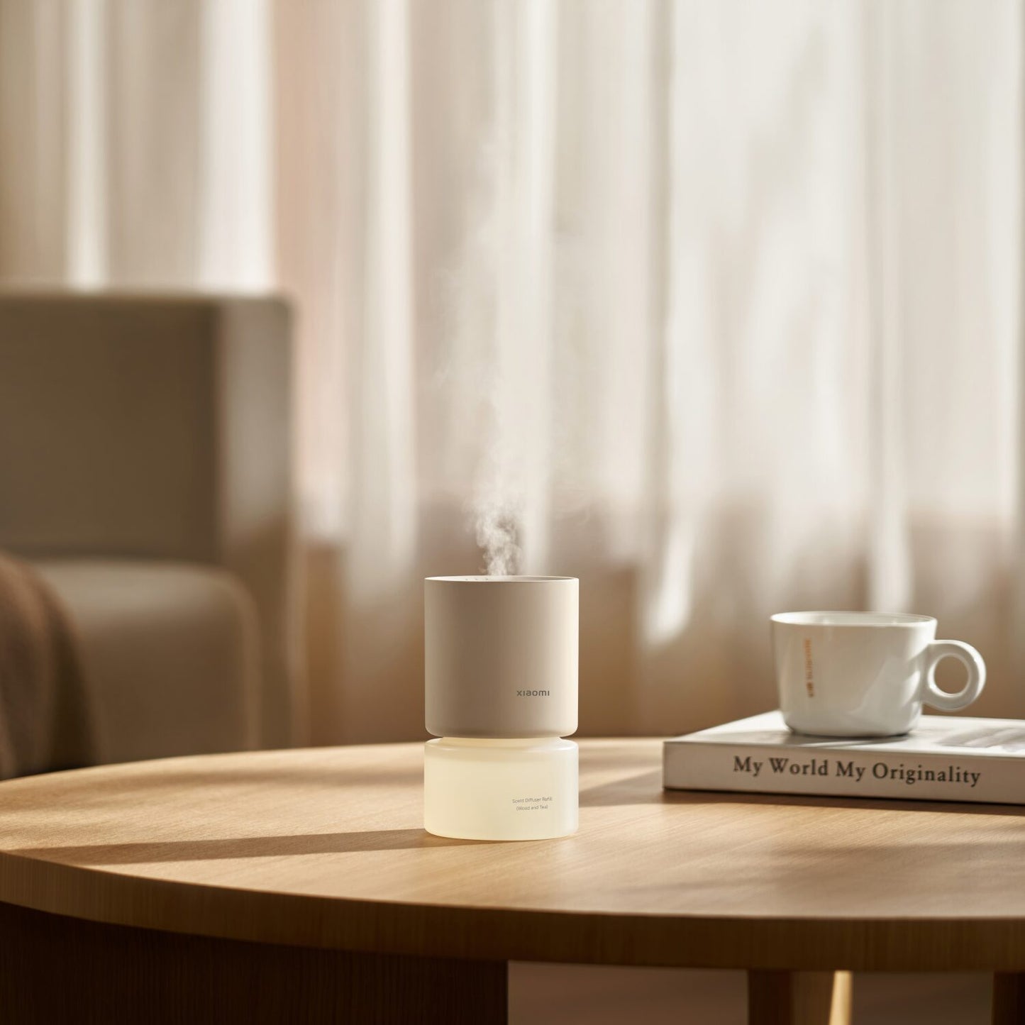 Xiaomi Smart Scent Diffuser (Smart App Control, RGB Ambient Lighting, Motion Sensor, 50-Day Battery) - alternate product view