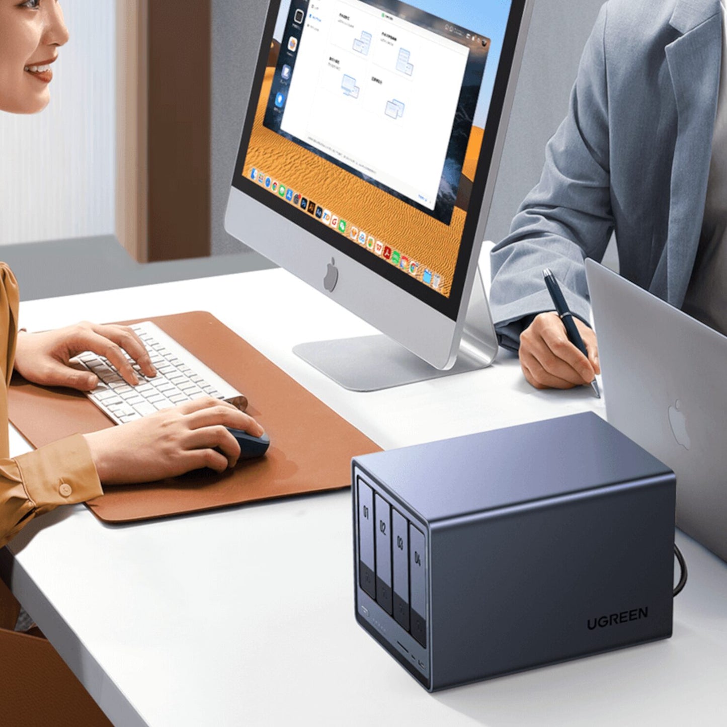 Ugreen NASync DXP4800 Plus 4-Bay NAS - alternate product view 6