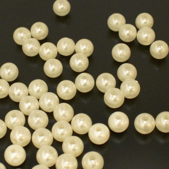 Plastic Pearls - 12 Mm CREAM