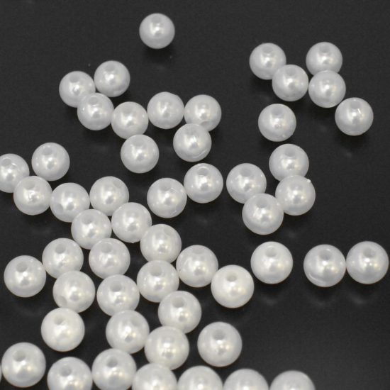 Plastic Pearls - 6 Mm WHITE