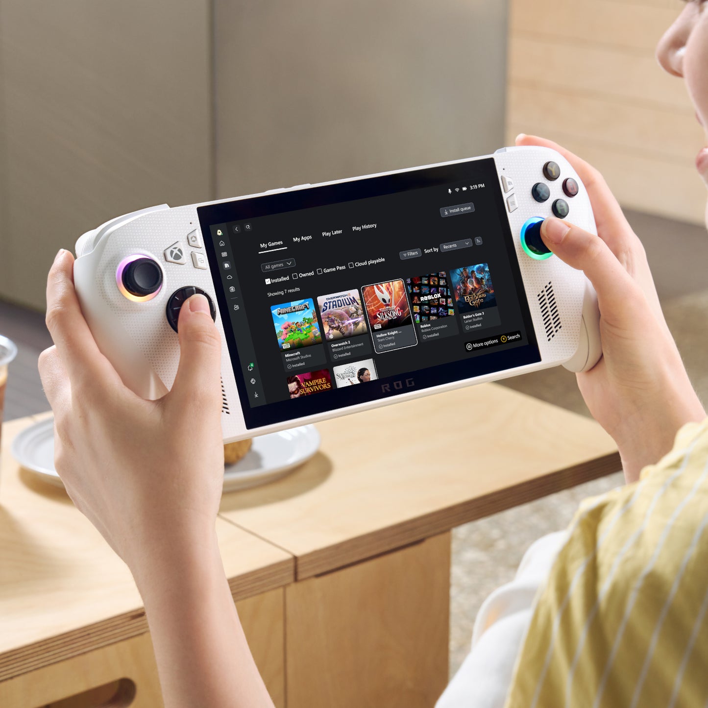 ASUS ROG Xbox Ally 7" Handheld Gaming Console - AMD Ryzen Z2 - 16GB LPDDR5X - Radeon GPU - 512GB SSD - Windows 11 Home