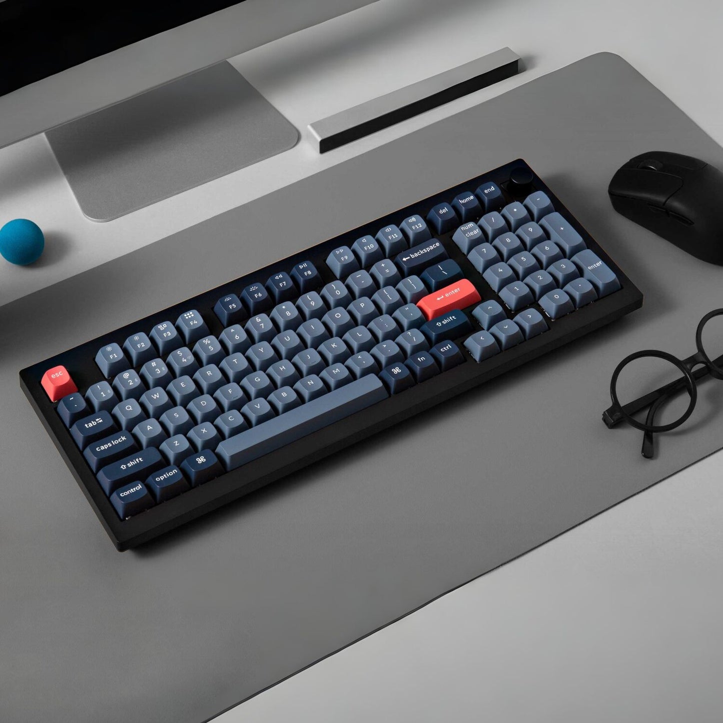 Keychron V5 Max Wireless Custom Keyboard - BROWN Switch - alternate product view 4