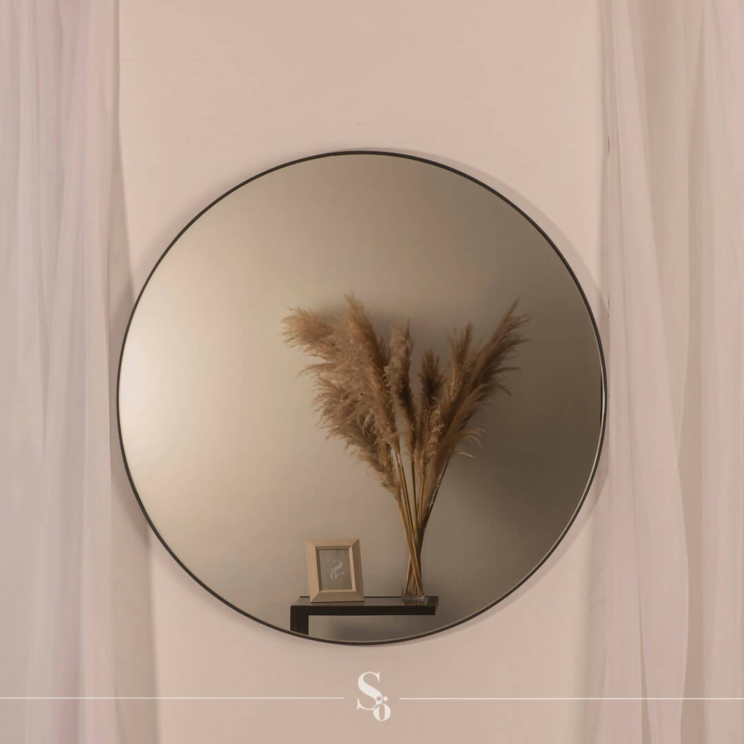 Round Mirror
