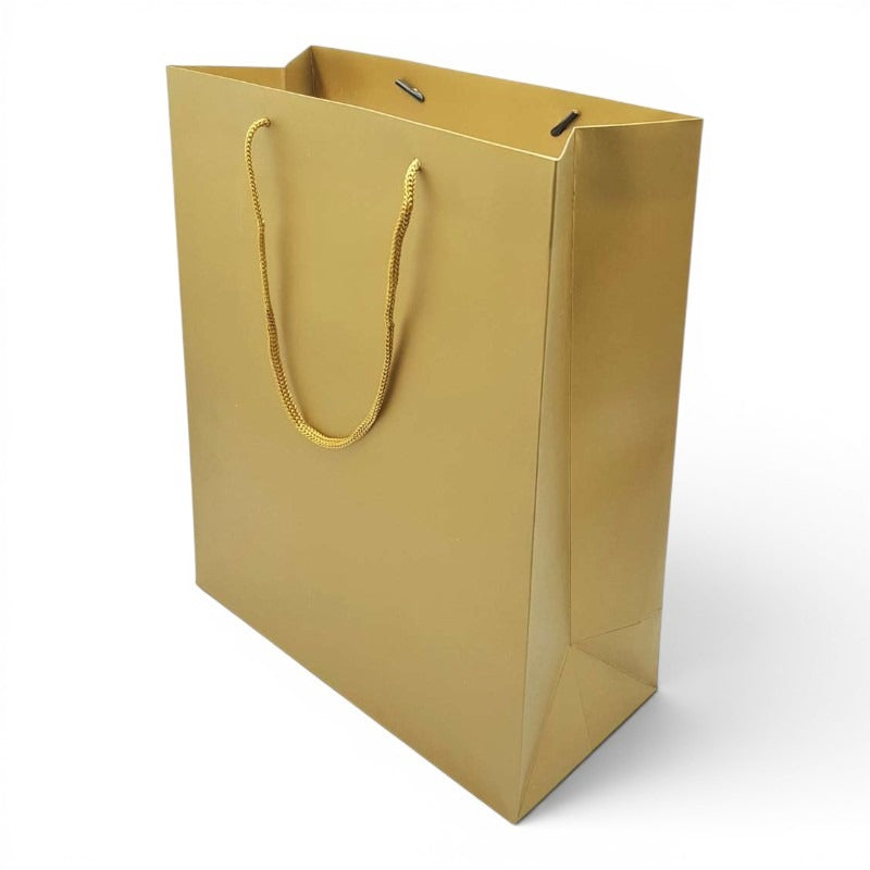 GIFT BAG PLAIN GOLD 32x26x12 Cm