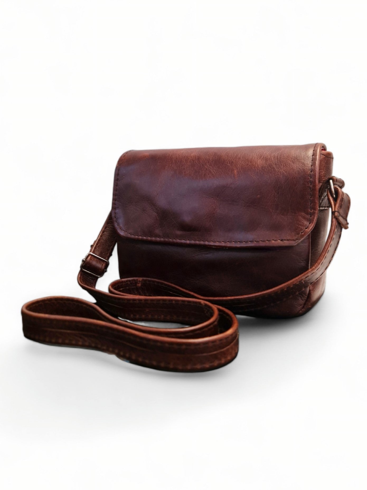 Leather SLING BAG - Square - BROWN - ±22×16×4 Cm