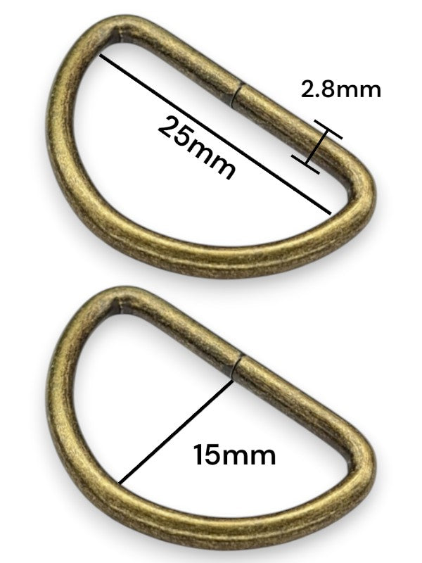 D - Ring - Antique Brass, Inside: Width 25 mm, Height 15 mm, Thickness 2.8 mm, ±100-Piece