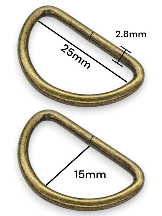 D - Ring - Antique Brass, Inside: Width 25 mm, Height 15 mm, Thickness 2.8 mm, ±100-Piece