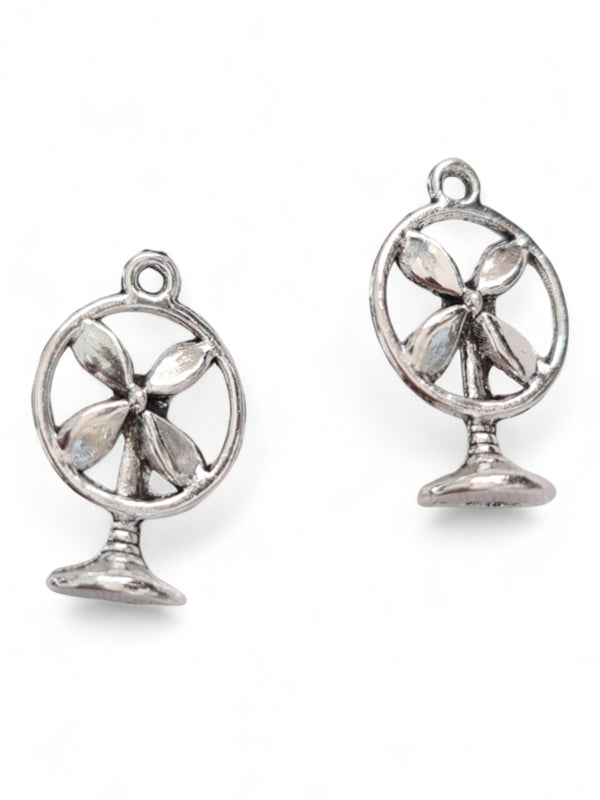 Metal Charm - Fan ±26×18 mm ±40-Piece