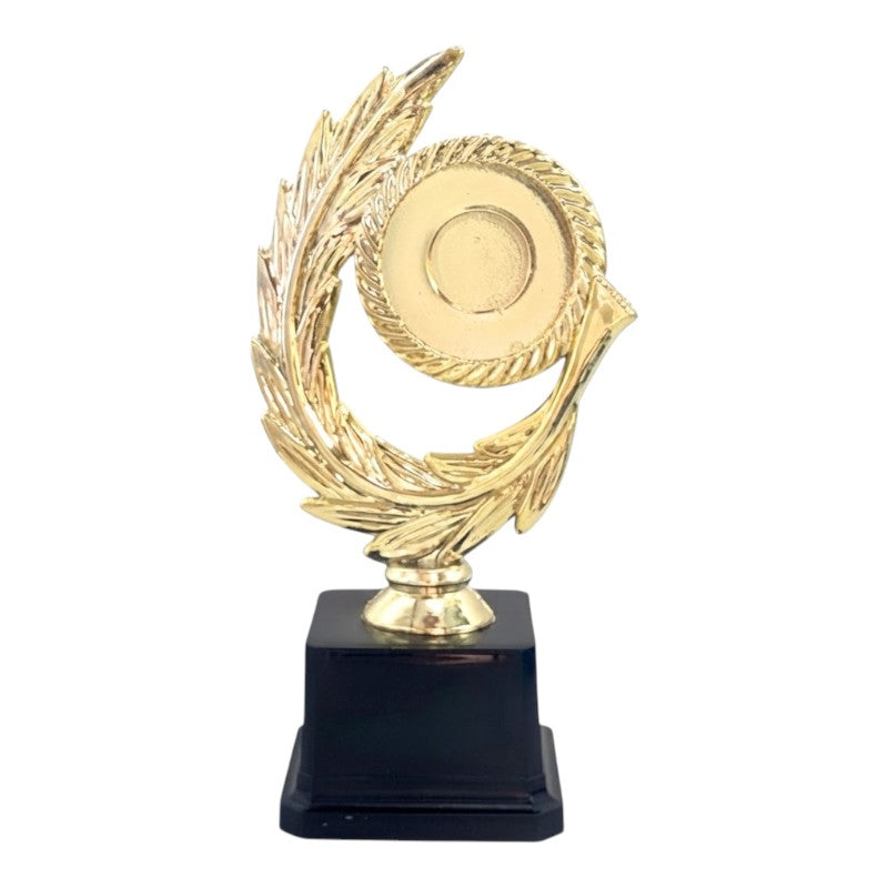 Trophy - GOLD - Material: Plastic - Length: 19.5 Cm
