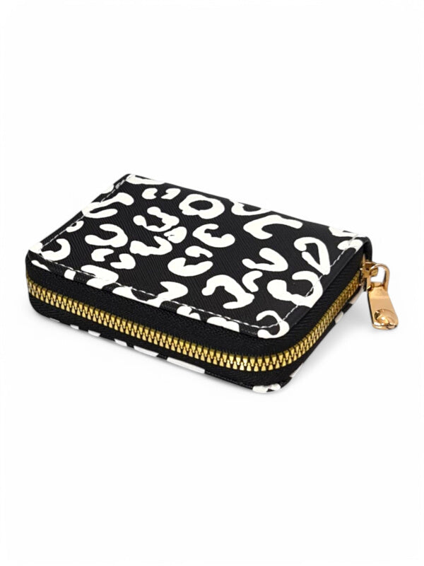 Wallet - Leopard - CAN HOLD CARDS - ±8.5×11×2.5 Cm