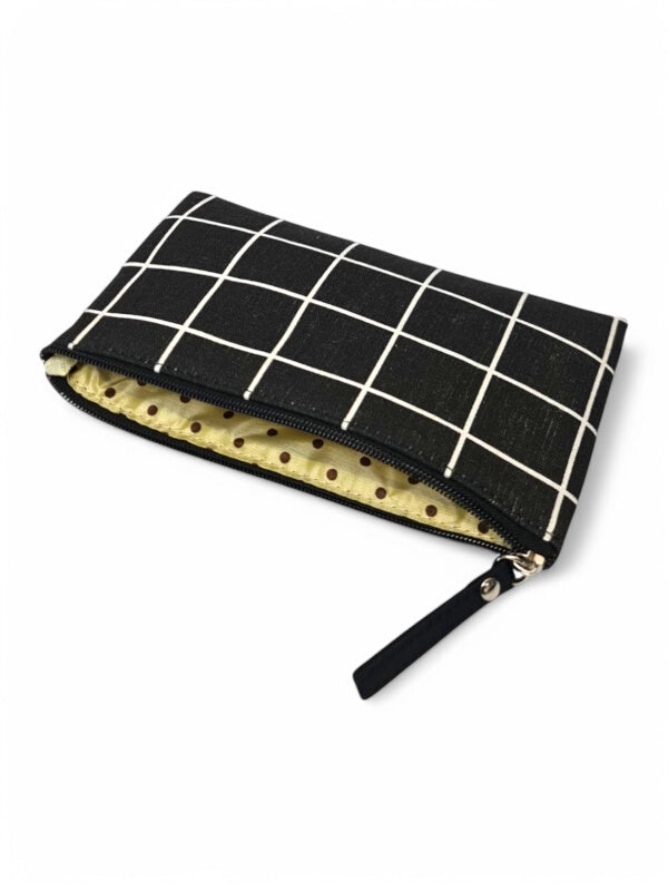 Cosmetic BAG - BLACK - Square - ±13.5×22×1 Cm - Image 2