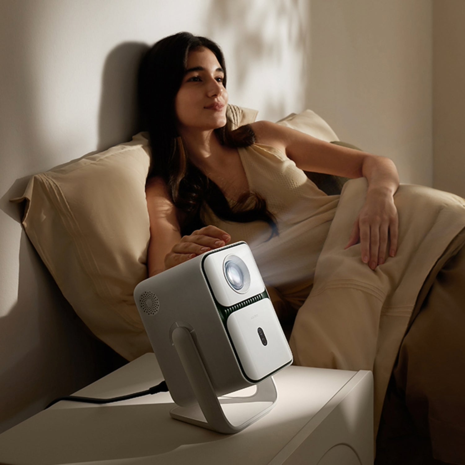 WANBO T2 Ultra – 1080P 500ANSI Android 11 Smart Home Theatre Projector – White - alternate product view 7