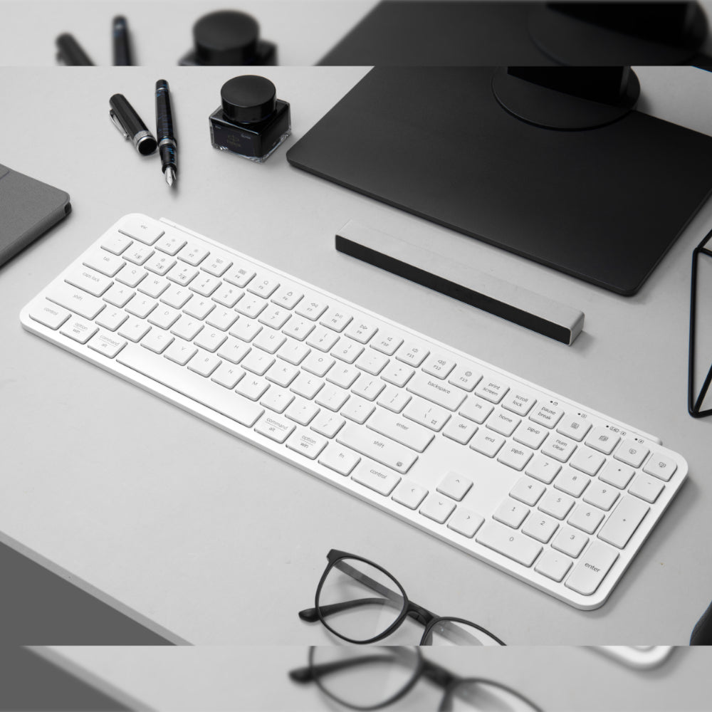 Keychron B6 Pro Ultra-Slim 100% Wireless Keyboard – Ivory White - alternate product view 4