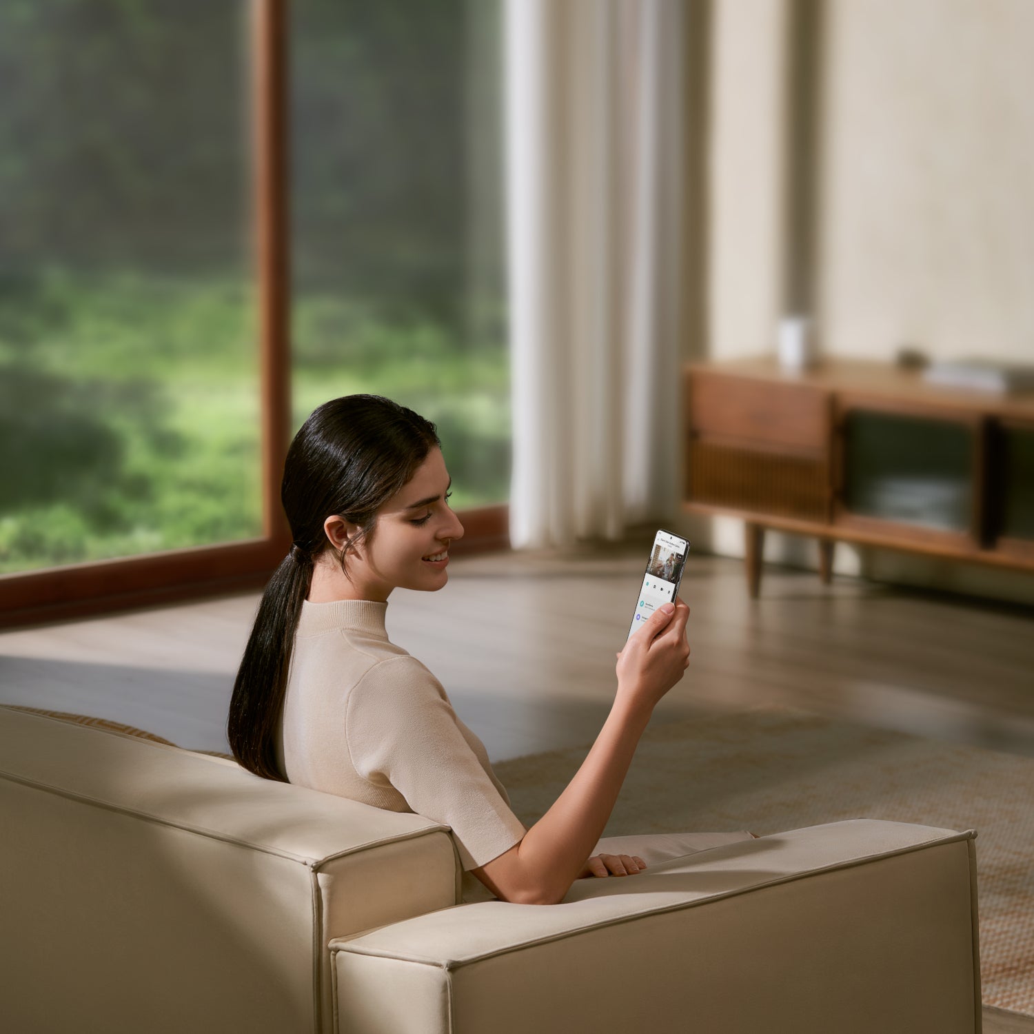 Xiaomi Outdoor Camera Base Station – White - alternate product view 7