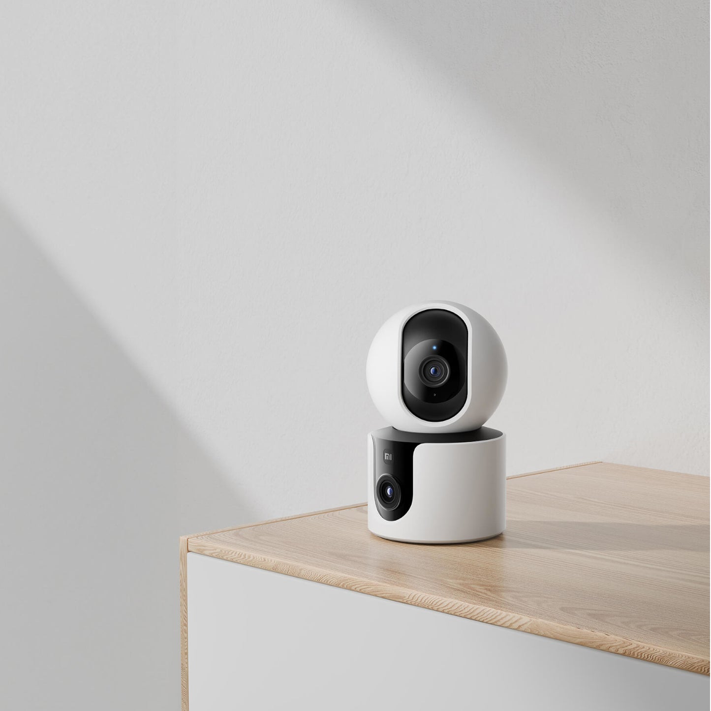 Xiaomi Smart C300 Dual 2K Indoor Wi-Fi Security Camera – White - alternate product view 8