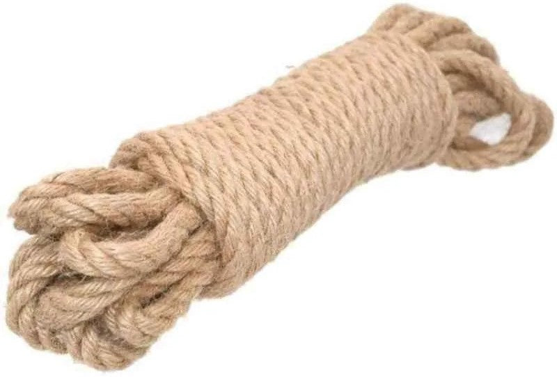 Casey Jute Rope is a strong and practical rope made from natural jute fibres. Measuring 10mm thick and 15 metres long