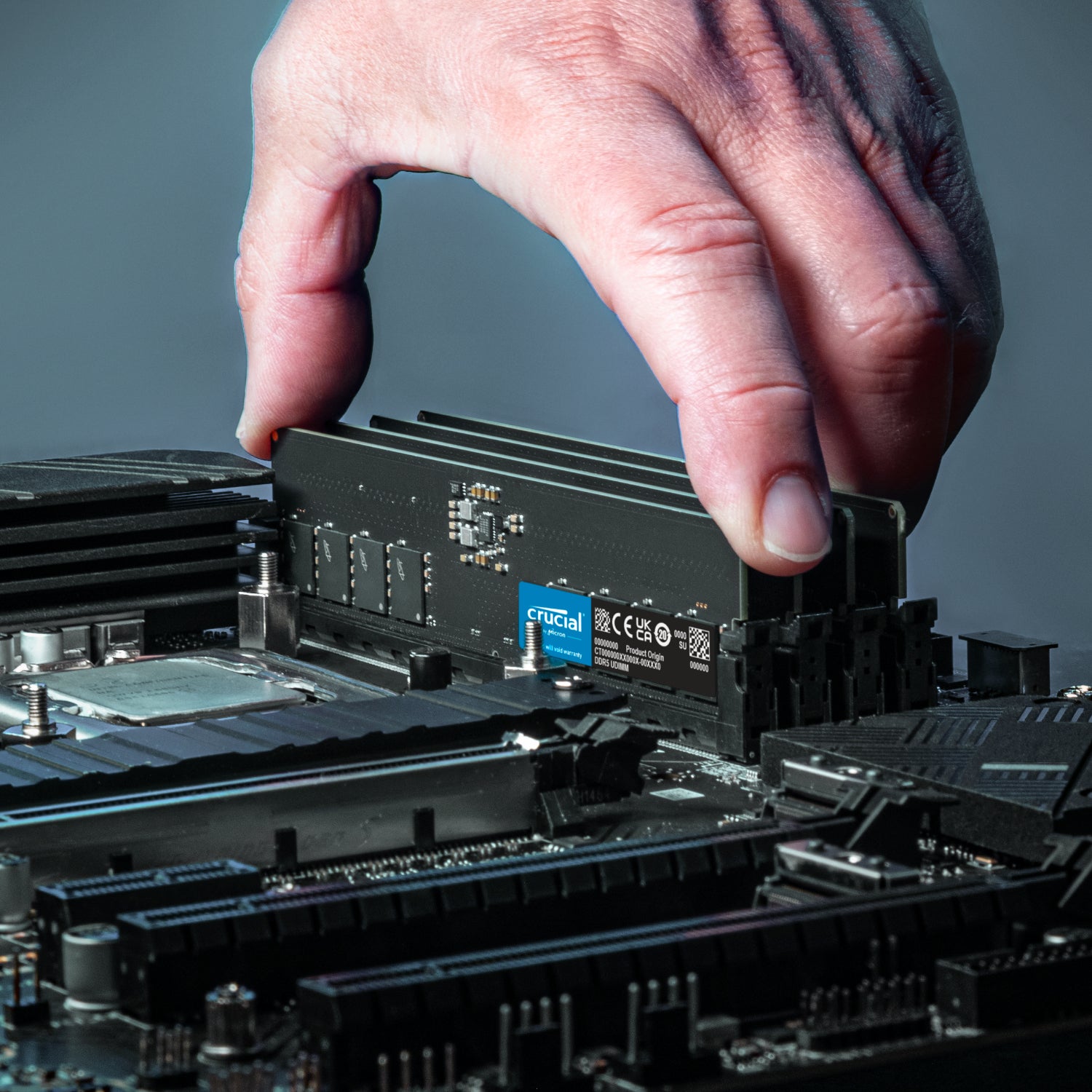 Crucial 32GB 5600Mhz DDR5 Desktop Memory - alternate product view 4