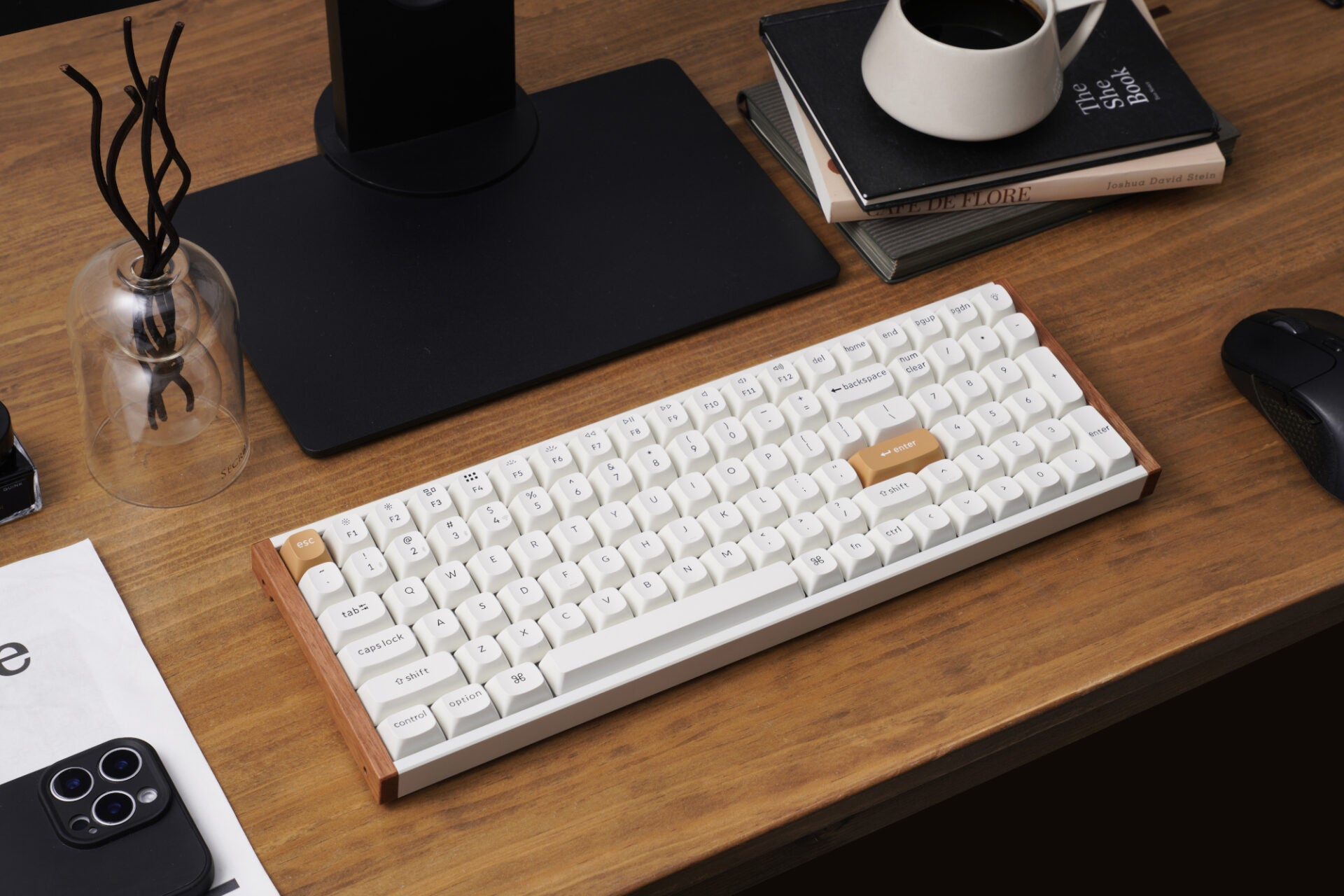 Keychron K4 HE 96% Magnetic Switch Hot-Swap RGB Wireless Keyboard – White (Wood + Aluminium) - alternate product view 3
