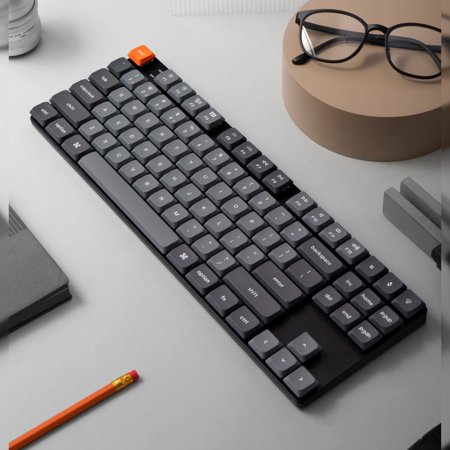 Keychron K1 Max QMK/VIA 80% Wireless Custom Mechanical Keyboard - RED Switches - alternate product view 3