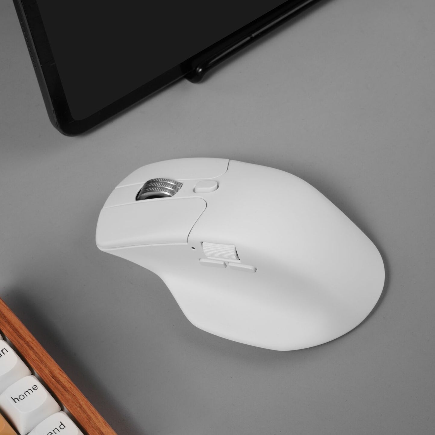 Keychron M6SB72 1K Wireless Mouse (BT/2.4GHz/Wired) with Huano silent Micro switch and premium wheel - White - alternate