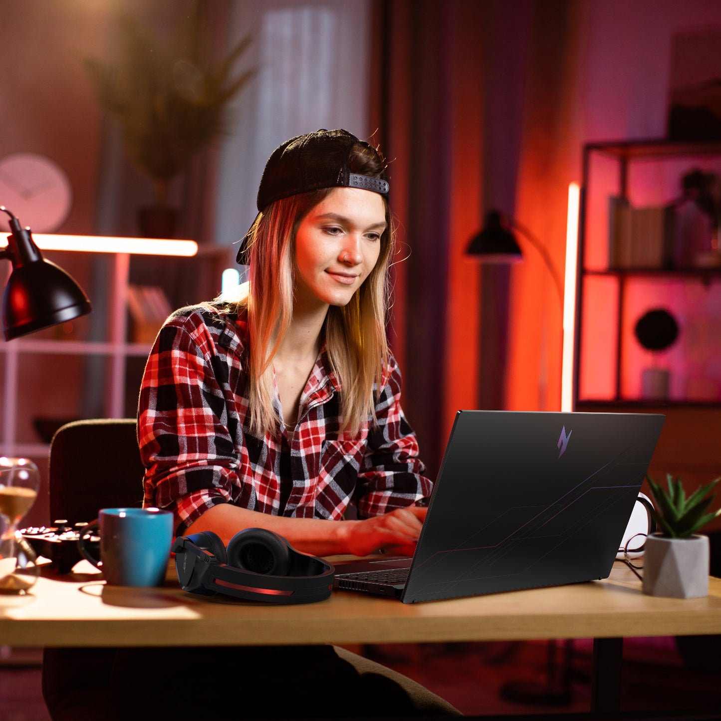 ACER NITRO V 15 Gaming Laptop 15.6″ - Intel Core 7 240H - 16GB - 512GB - RTX 4050 6GB - Windows 11 Home - alternate product