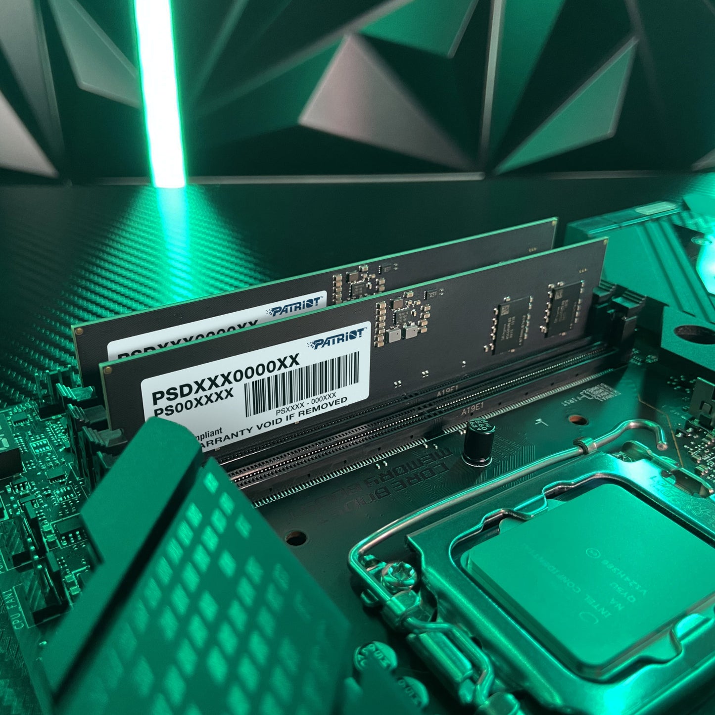 Patriot Signature Line 8GB 5600MHz DDR5 UDIMM Desktop Memory - alternate product view 5