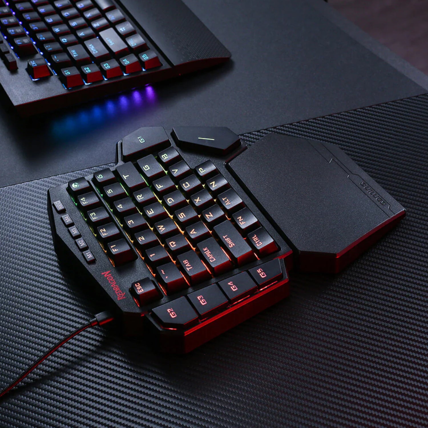 Redragon K585 DITI ELITE PRO RGB 40% Wireless Mechanical Gaming Keyboard - Blue Switches - alternate product view 4