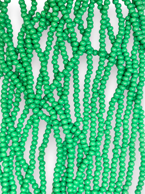 GLASS CZECH BEADS ON String - GREEN - SIZE 11/0 - 1/4KGM (53250 - 11S)