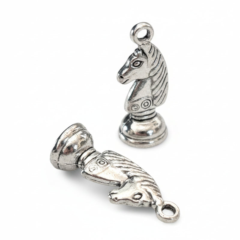 Metal Charm - Chess Piece ±21×9 mm ±25-Piece (image On 2 Sides)